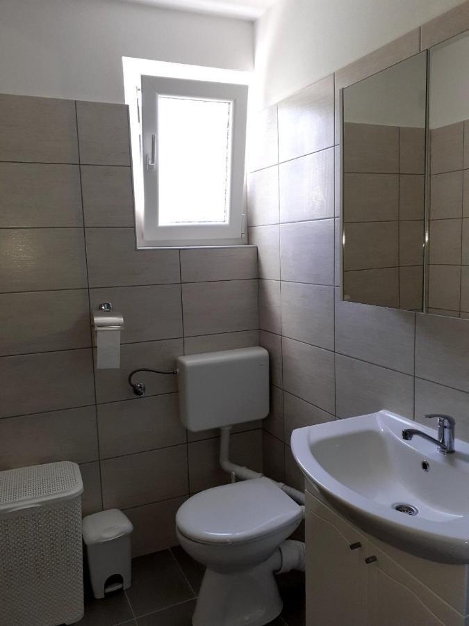 Apartmani Grumf กอร์นยิ คาริน ภายนอก รูปภาพ